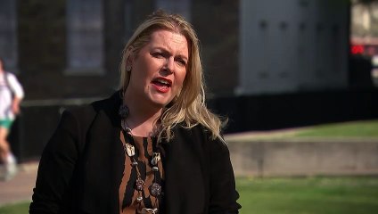 UK unemployment rate falls to 4.9%