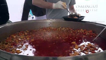 Osmangazi’de günlük 2 bin 500 kişiye sıcak iftar yemeği