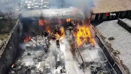 Kumkapı'da İstanbul Emniyet Müdürlüğü'ne ait depoda yangın