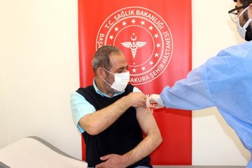 55 yaş üstü vatandaşlara aşılama başladı