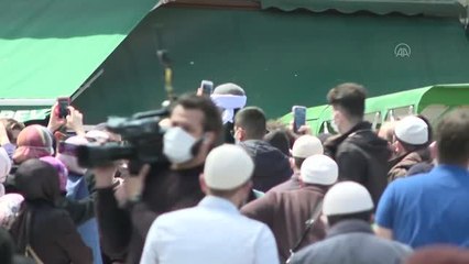 Bediüzzaman Said Nursi'nin talebelerinden Hüsnü Bayramoğlu son yolculuğuna uğurlandı