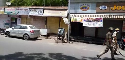 हर जगह टूटा अनुशासन, सड़कों पर आमजन की बेफिक्री