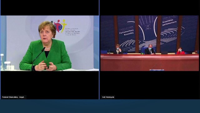 Άνγκελα Μέρκελ: «Πρέπει να μιλάμε με την Ρωσία»