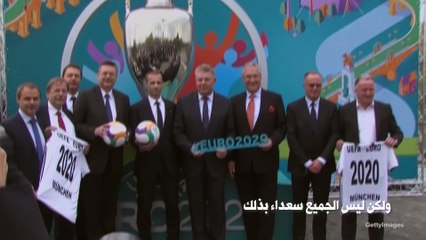 بدأت للتو حرب جديدة في كرة القدم