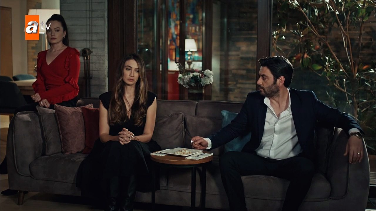 Ömür ve İlyas'tan boşanma kararı
