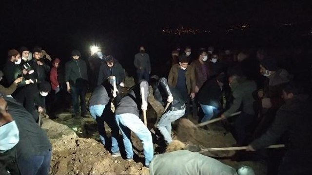 MURAT NEHRİ'NDE AKINTIYA KAPILIP HAYATINI KAYBEDEN İPEK TOPRAĞA VERİLDİ