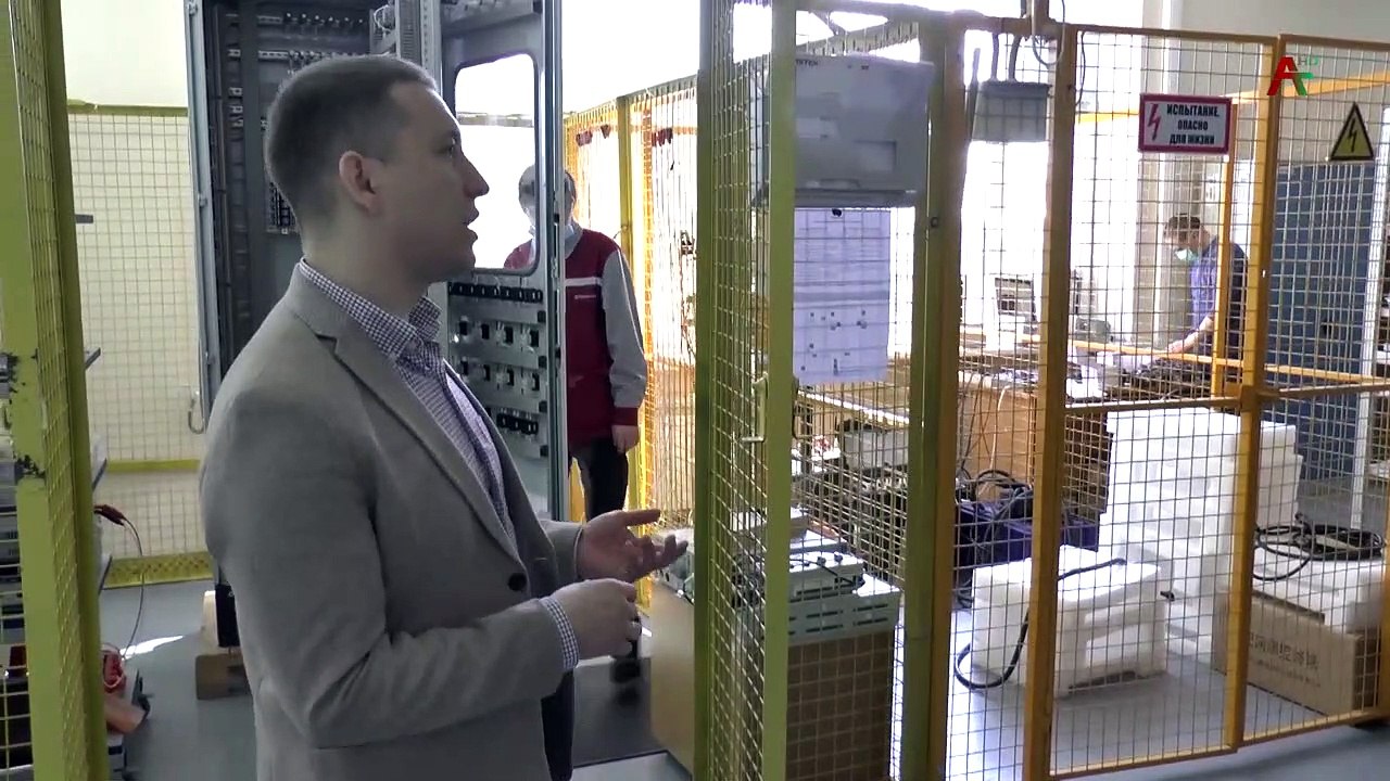 Администрации Сухуми посетила Чебоксарский электроаппаратный завод