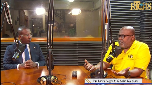 Claude Joseph premye minis a i reyaji sou pwoblèm ensekirite a pandan vizit li nan Radio Télé Ginen