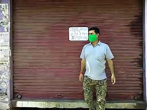 कोरोना की चैन को तोड़ने के लिए व्यापारियों ने की दुकानें बंद