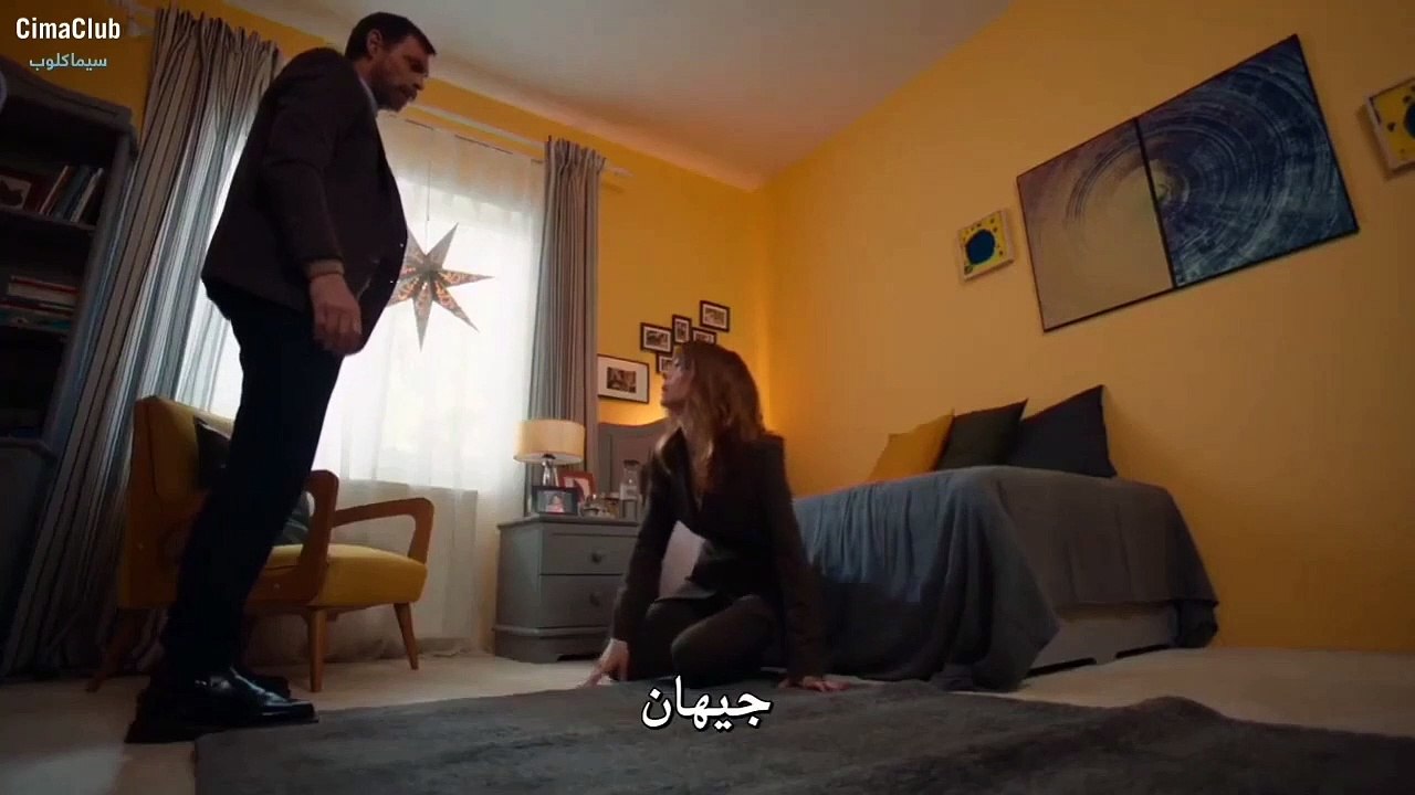 مسلسل بيت من ورق الحلقة 1 الاولي مترجمة البارت...