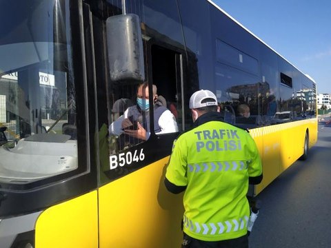 Avcılar'da toplu taşıma araçlarında korona virüs denetimi