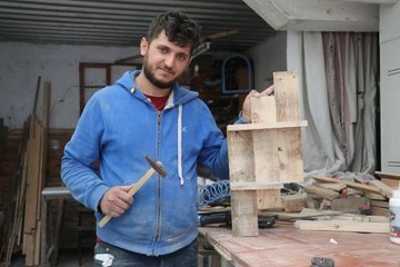 AHŞABI ŞEKİLLENDİRİP, İHTİYAÇ SAHİPLERİNE HEDİYE EDİYOR