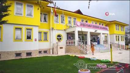 Öğretmenler çocuklar için söyledi