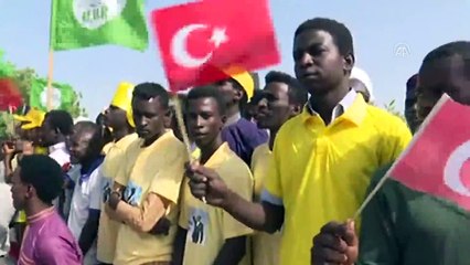 Erdoğan'ı Afrikalı Türkler böyle karşıladı