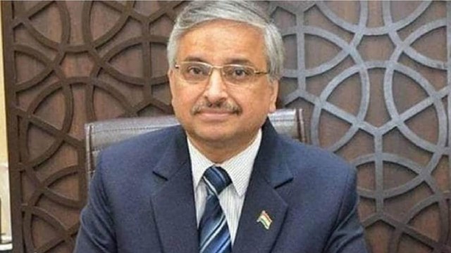 Is covid air-borne? Here's what Dr Guleria said