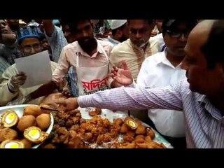 ‘হায় হায় মেয়র সাবের তো রোজা ভাইঙা যাইব’-Jagonews24.com