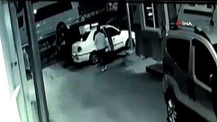 Otomobilden hırsızlık güvenlik kamerasında