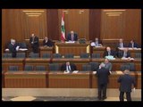 كيف يدافع النواب عن قانون رفع مخصصاتهم؟! - تحقيق راشيل كرم