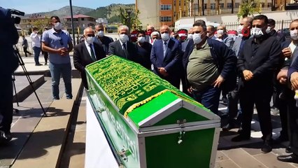AK Partili Şamil Tayyar'ın babası son yolculuğuna uğurlanıyor