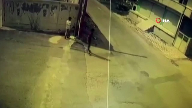 Batman'da bisikletli çocuğun ölümden saniyelerle kurtulduğu anlar kamerada