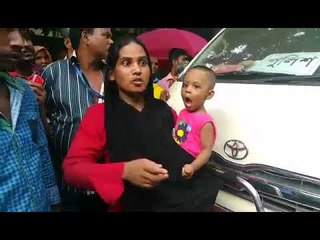 ডিবির গাড়ি আটকে ঘুষের টাকা ফেরত নিলেন গৃহবধূ-২ || Jagonews24.com