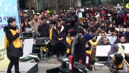 위안부 소송…1월엔 “1억씩 배상” 이번엔 “소송 대상 안 돼”