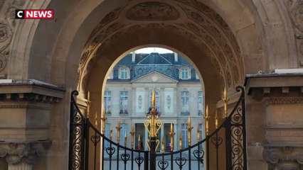 Xavier Bertrand-Éric Dupond-Moretti : duel sur la question des peines de prison automatiques