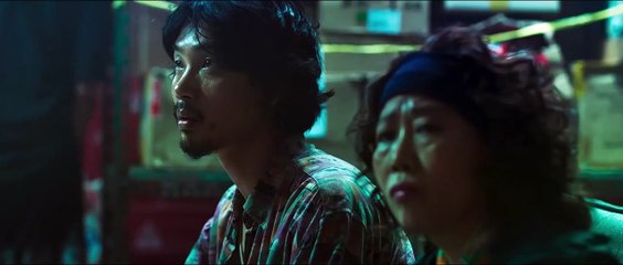 PENINSULA - Tráiler internacional con subtítulos en español