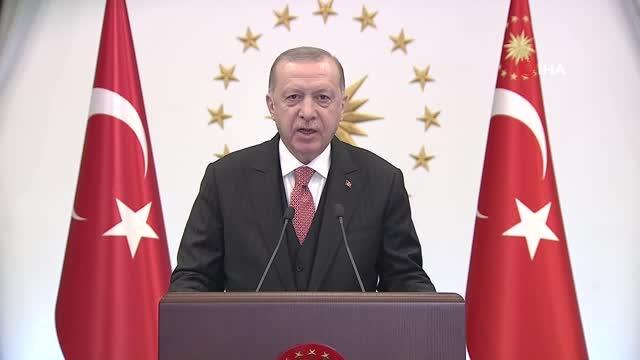 Son dakika haber | Cumhurbaşkanı Recep Tayyip Erdoğan: - Bugün Arnavut kardeşlerimize verdiğimiz sözü tutmanın gururunu yaşıyoruz.