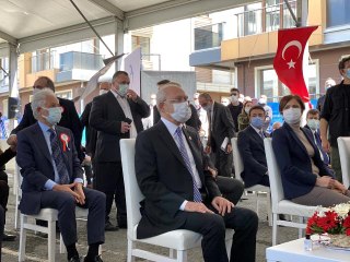 CHP Genel Başkanı Kılıçdaroğlu, Beylikdüzü'nde 23 çocuk parkının açılışına katıldı