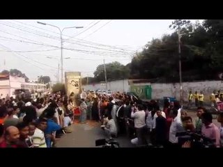 eye does not see you, look at the eyes... - jagonews24.com