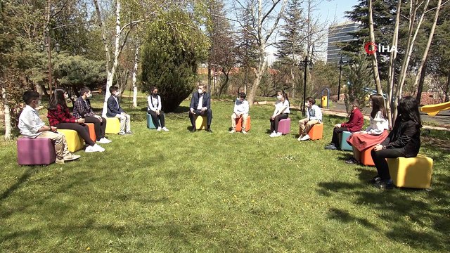 Bakan Ziya Selçuk, açık havada çocuklarla buluştu