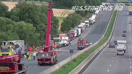 Nordhessen: Drei Tote Nach Horror-Unfall Auf Der A7 12.07.2016