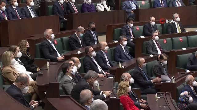Cumhurbaşkanı Erdoğan: Çıkmış bir ahlaksız, edepsiz benim akıbetimin Menderes'in akıbeti gibi olabileceğini ümit ettiğini söylüyor.