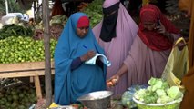 الأوضاع الاقتصادية الصعبة تلقي بظلالها على الصوماليين بشهر رمضان