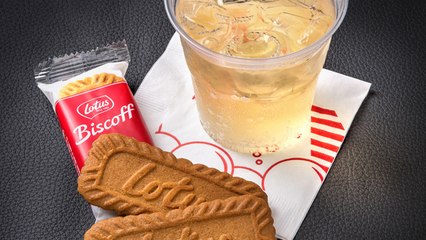 American Airlines Is Bringing Back Beverage Service This Summer