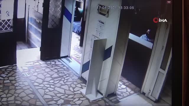 HES kodu sorgusunda riskli çıkan müşteri polisi duyunca otelden kaçtı