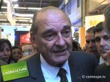Jacques Chirac en visite au salon de l'agriculture