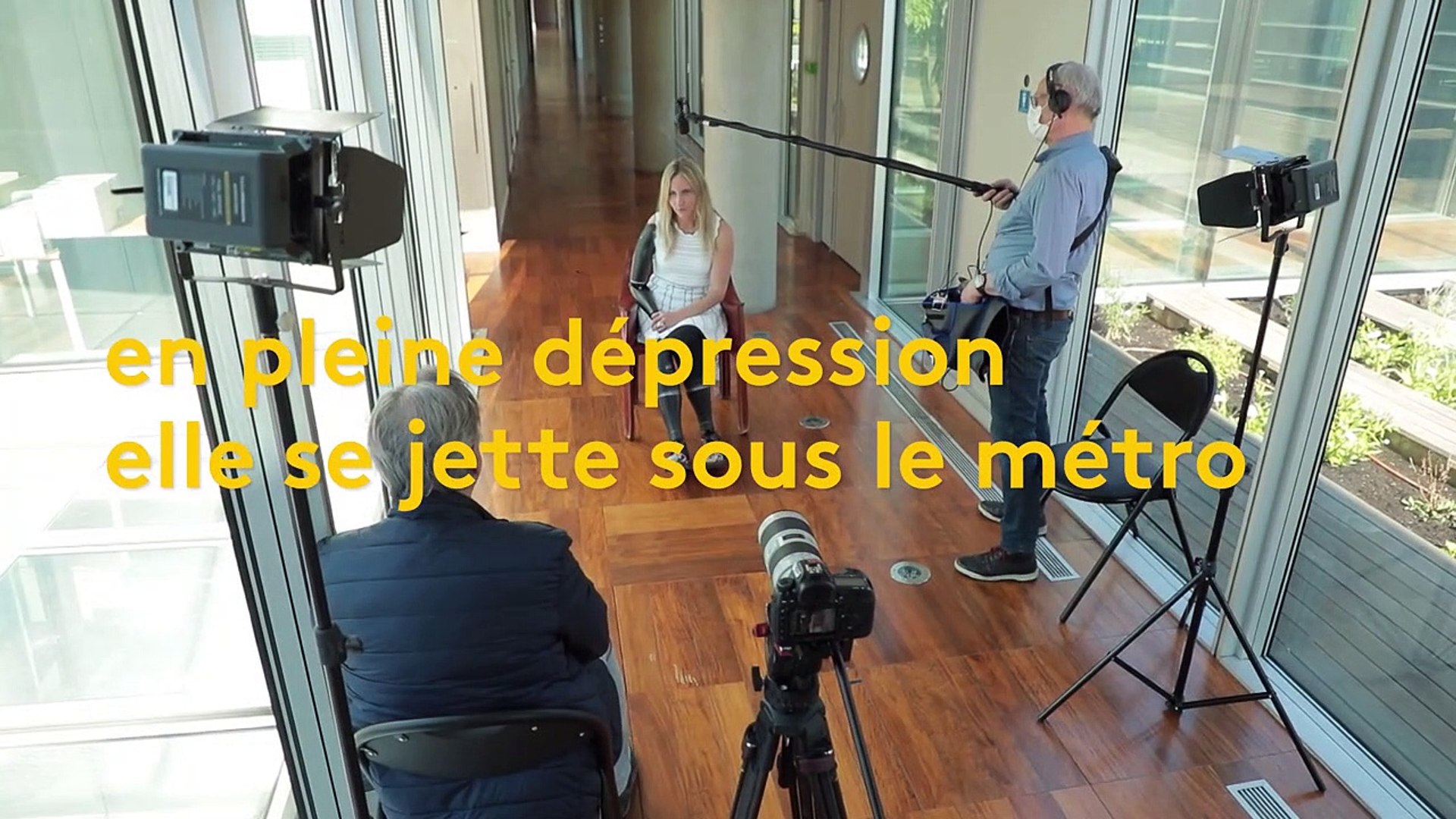 Handicap : Priscille Deborah, première femme bionique de France - Vidéo  Dailymotion