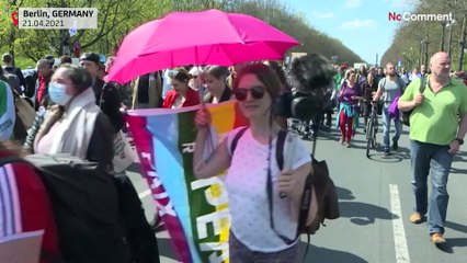 Protest in Berlin as Germany scrambles to pass national virus law