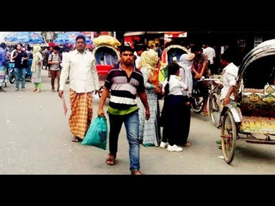 যান চলাচল বন্ধ, ভরসা কেবল পা || jagonews24.com