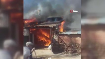 Söndürdüklerini sandılar alevler yeniden ortaya çıktı
