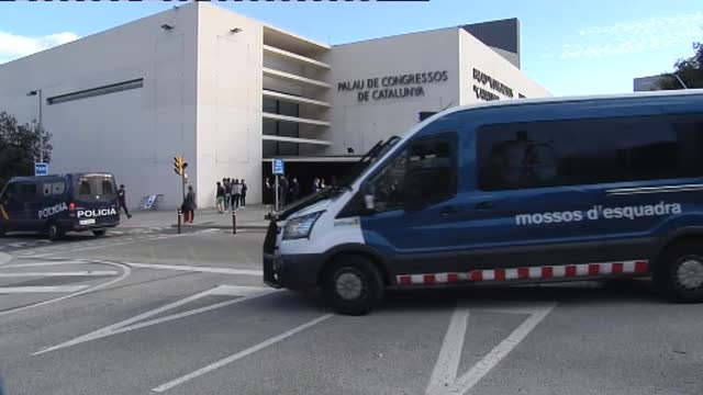 Interior toma el control del proceso de vacunación de policías nacionales y guardias civiles en Catalunya