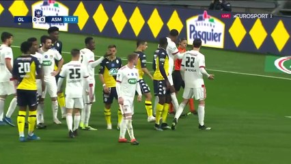 Après une grosse confusion, Ben Yedder ouvre le score sur penalty pour Monaco
