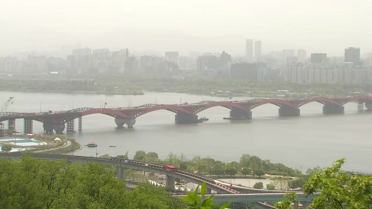 [날씨] 오늘도 초여름 더위, 서울 27℃...중서부 미세먼지 / YTN