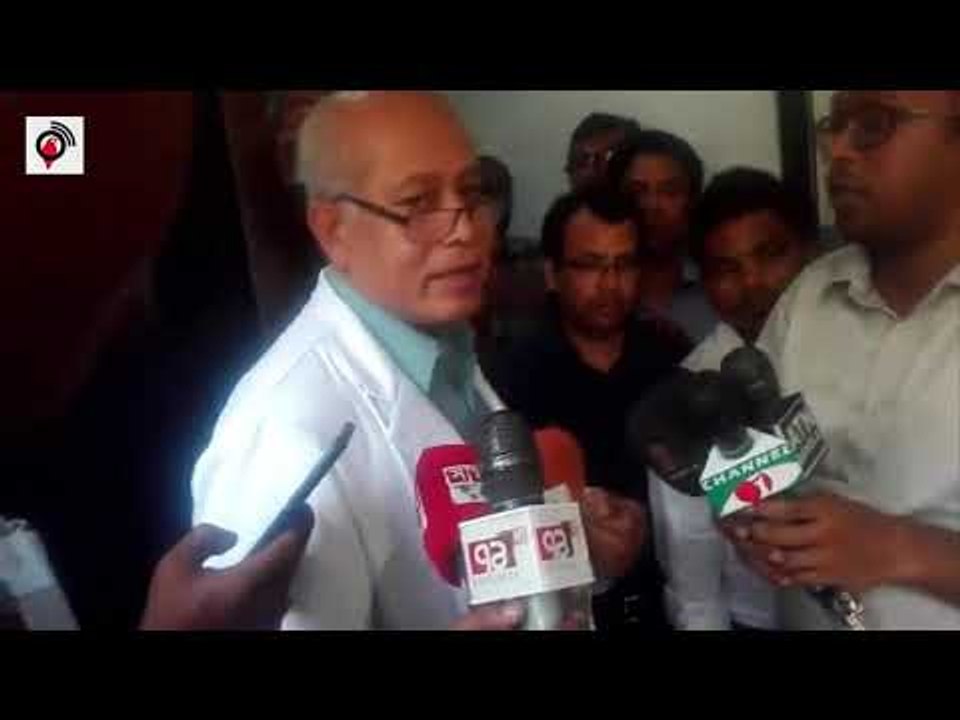 বিএসএমএমইউতে ভি‌সির অ‌ফিস ভাঙচুর, প‌রীক্ষা স্থগিত | jagonews24.com