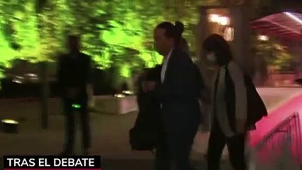 Iglesias hizo el paripé: llegó en taxi al debate y luego se fue en un coche privado