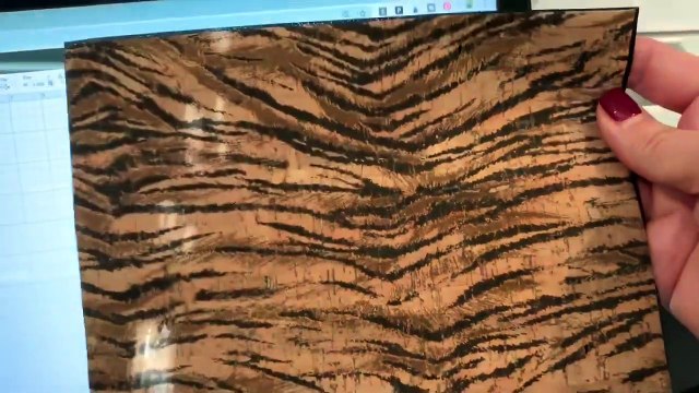 How To Cut Cork Sheets With A Cricut To Make Diy Earrings