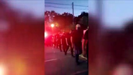 Uniformizados, seguranças homenageiam colega morto a tiros durante assalto
