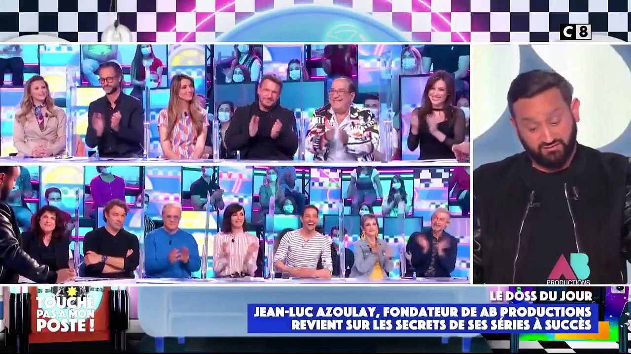 Le producteur Jean-Luc Azoulay annonce relancer la sitcom star des années 90, "Les filles d à côté" pour une diffusion au mois de septembre sur C8